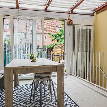 בית נופש Nice House 1,4 Km From Hannover Exhibition Centre