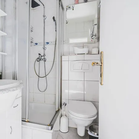 בית נופש Nice House 1,4 Km From Hannover Exhibition Centre